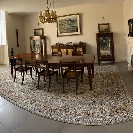 Palatial Flat Inside Bright Duplex Penthouse *