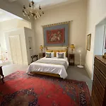 Palatial Flat Inside Bright Duplex Penthouse