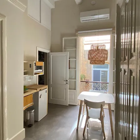 Apartment Palatial Flat Inside Bright Duplex Penthouse Valletta