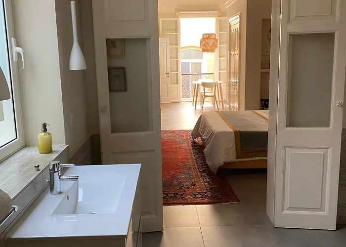 Palatial Flat Inside Bright Duplex Penthouse Lejlighed *